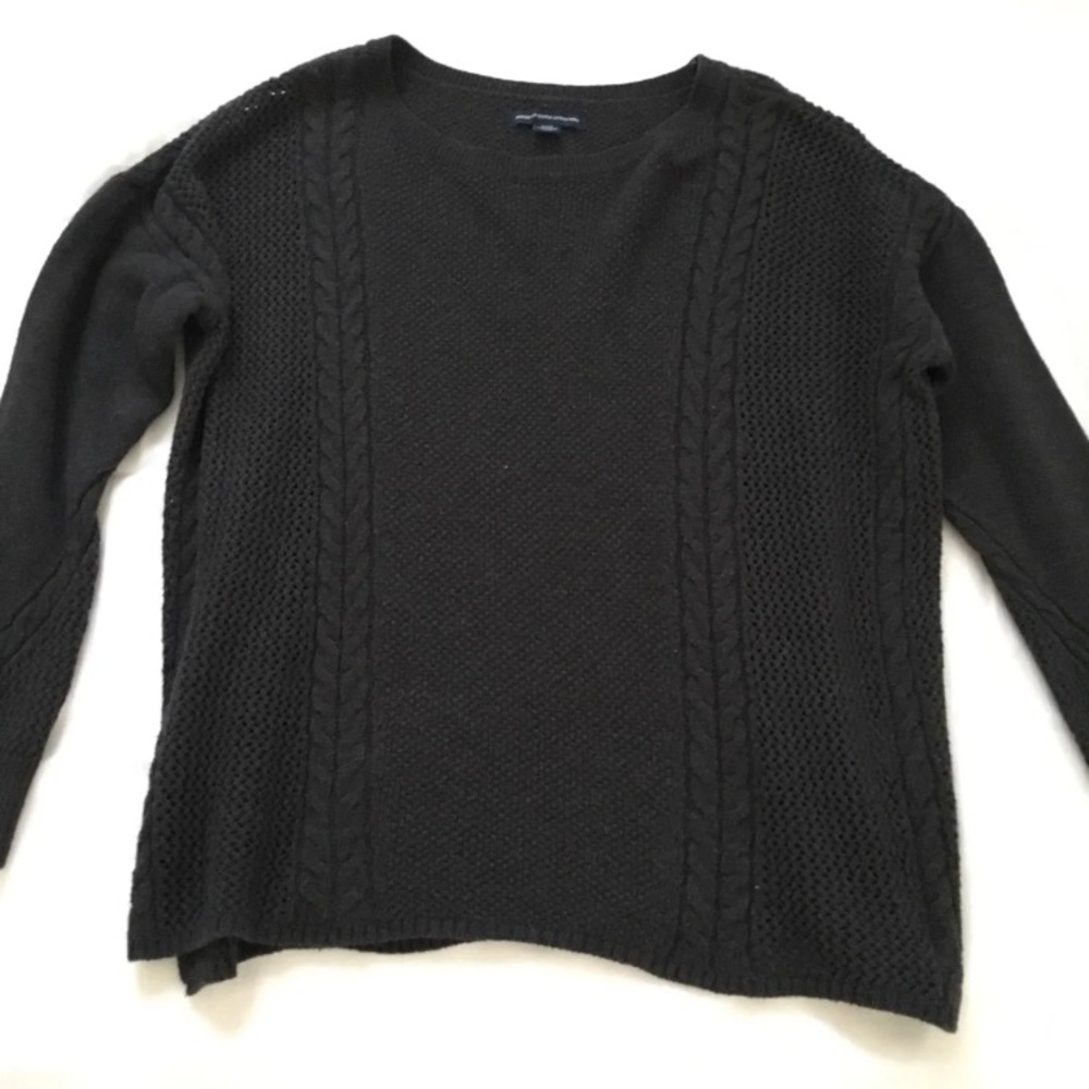 American Eagle sweater
